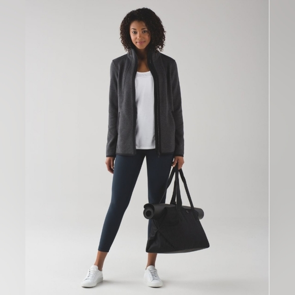 Lululemon It's Fleecing Cold Jacket size 6 - Picture 1 of 15